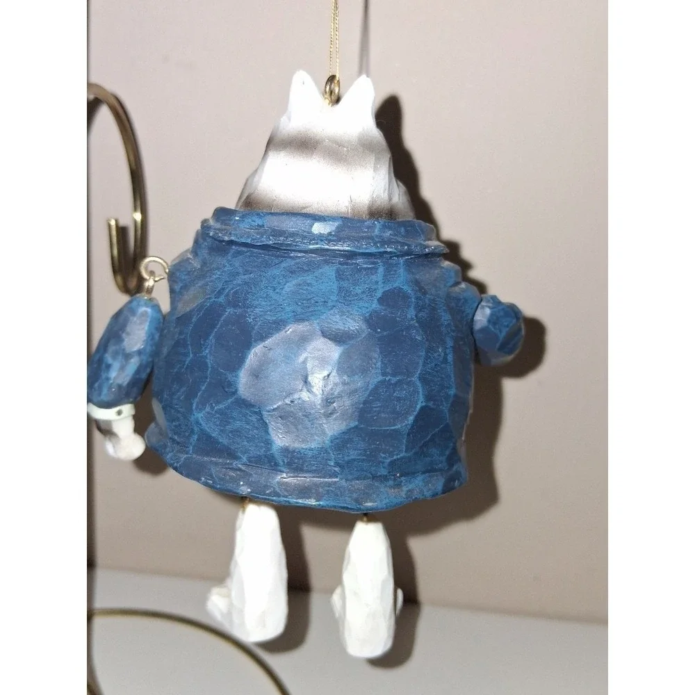Vintage Business Cat Ornament – Carved Resin – 5